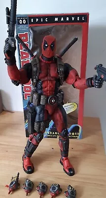 Buy Rare Neca Deadpool 1/4 Scale Figure Epic Marvel Comics 18in Figure With Weapons • 80£