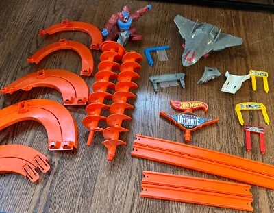 Buy Hot Wheels Super Ultimate Garage Replacement Part Lot W/ Track, Gorilla + More! • 71.03£