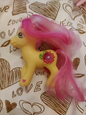 Buy Yellow My Little Pony G3 Royal Bouquet 3D Crystal Flower Hasbro • 4.99£