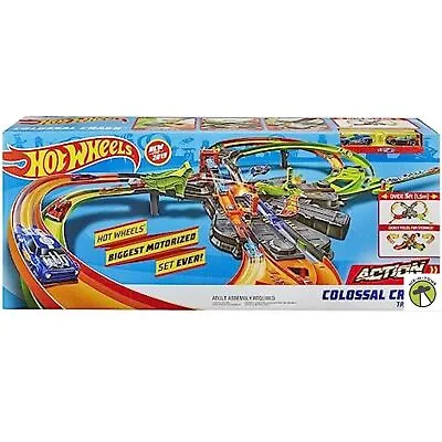 Buy Hot Wheels Colossal Crash Track Set Figure 8 With 1:64 Scale Car • 96.43£