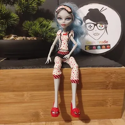 Buy Monster High Doll Ghoulia Yelps Dead Tired Doll #geektrademonterhigh • 25.74£