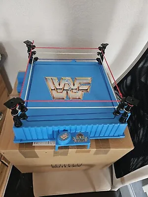 Buy Vintage - WWF - Hasbro - Wrestling Ring With Flag WWE 90s • 87.49£