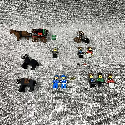 Buy LEGO Western Mini Figures Lot Of 8 Cowboys 6799-1 Showdown Canyon 1997 • 80.75£