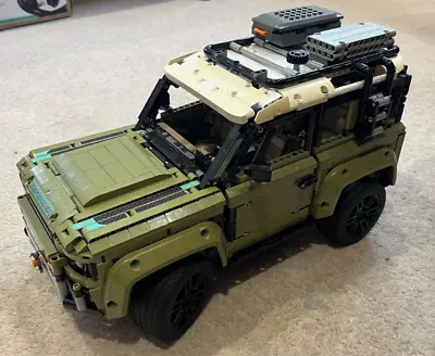 Buy LEGO TECHNIC: Land Rover Defender (42110) - AWESOME REAL ENGINE AND TRANSMISSION • 156£