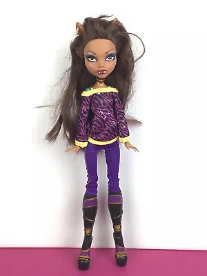 Buy Monster High Doll Clawdeen Wolf Wave 2 / School's Out / With Defect • 30.82£