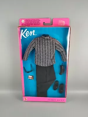 Buy Barbie - Fashion Avenue Clothes Ken Deal Maker Outfit - Mattel 2000 • 19£