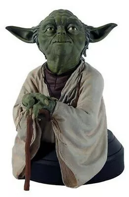 Buy Star Wars - Yoda Gentle Giant Mini Bust Empire Strikes Back Edition  • 220£