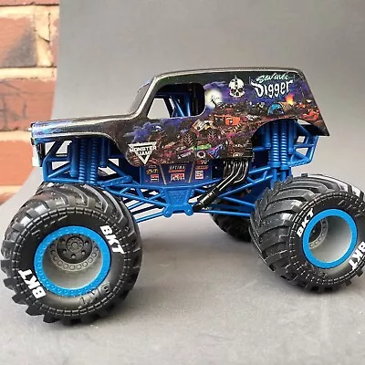 Buy Monster Jam Son-Uva Digger Monster Truck 1:24 Scale • 15£