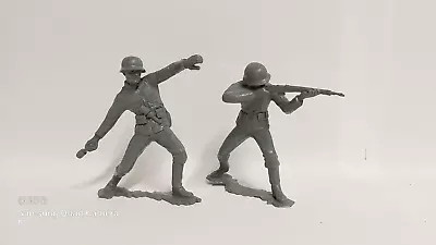 Buy Vintage - Marx - 6 Inch Ww2 German Soldiers - Plastic Toy Soldiers • 20£