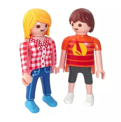 Buy Playmobil    Pre Owned City Life / Dolls House Figures   - Modern Lady & Man • 3.75£