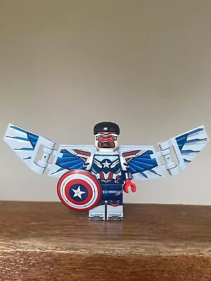 Buy LEGO Marvel Captain America Sam Wilson Collectible Minifigure Series 1 71031 • 9.99£