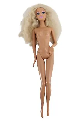 Buy Mattel Dressing Doll Barbie 2009  • 14.36£