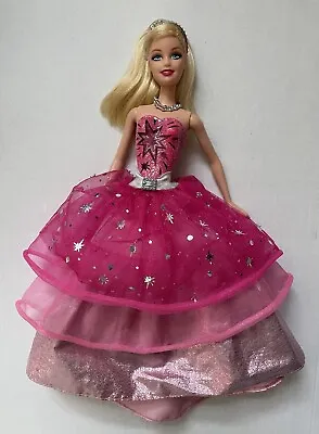 Buy Barbie Fashion Magic In Paris A Fashion Fairytale • 20.50£
