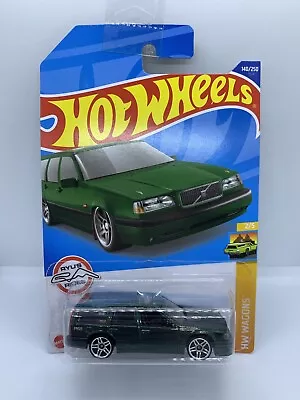 Buy Hot Wheels Mainline - Volvo 850 Estate Green - BOXED - Diecast Collectible 1:64 • 4.50£