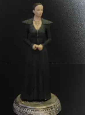 Buy Game Of Thrones Official Models Collection Sansa Stark Episode 4:08 • 4£