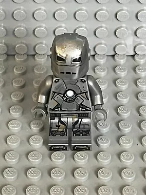 Buy LEGO MARVEL Mini-figure Minifig SH565 Iron Man Mk1 76125 Excellent • 9.60£