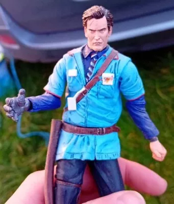 Buy Neca Cult Classics Series 6 Army Of Darkness S-Mart Ash 7  Figure Lose • 20£
