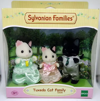 Buy Tuxedo Cat Family / Cats Family - 3 Figures - Sylvanian Families 5306 • 19.03£