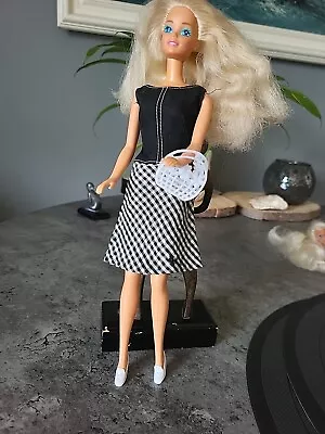 Buy Barbie Clothing Vintage 60s Black/White Plaid With Free Doll + Bag  • 14.55£