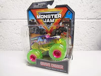 Buy Monster Jam - GRAVE DIGGER Street Treats  - Candy Truck - Series 35 - 1:64 Scale • 24.99£