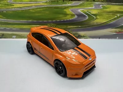 Buy Hot Wheels Ford Focus RS Orange • 3£