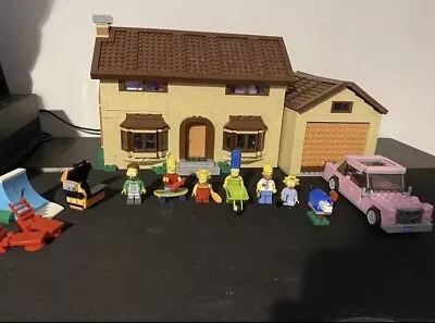 Buy Lego Simpsons House • 200£