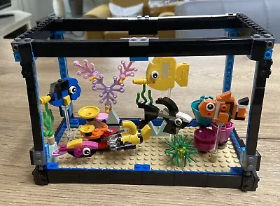 Buy LEGO Creator 3 In 1 Fish Tank 31122 • 40£