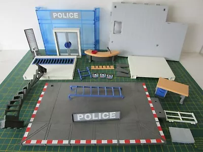 Buy Playmobil 5182 POLICE HQ STATION [Spare Part Replacements] • 0.99£