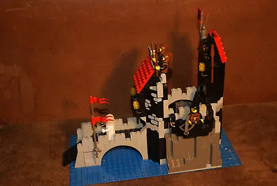 Buy Vintage  Lego  CASTLE Set - 6075 - WOLF PACK TOWER - MISSING A COUPLE OF BITS • 64.99£
