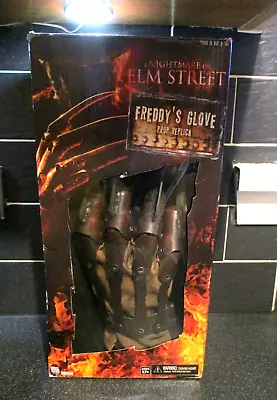 Buy Neca Nightmare On Elm Street Remake Freddy Krueger Horror Glove - *Read Desc • 199£