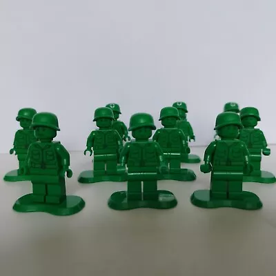 Buy LEGO TOY STORY Minifigures - Green Army Man X 10 With Base Plates (3 Medics) • 20£