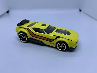 Buy Hot Wheels - Fast Fish Yellow - Diecast Collectible - 1:64 - USED • 2.50£