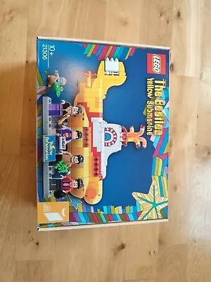 Buy Lego 21306 The Beatles Yellow Submarine • 102£
