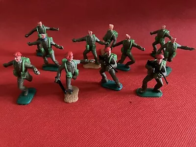 Buy TIMPO TOYS WWII BRITISH PARATROOPERS RED BERETS X11 • 5£