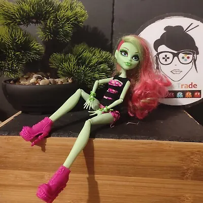 Buy 2014 Monster High Doll Venus Mcflytrap Coffin Bean Doll #geektrademonterhigh • 30.88£