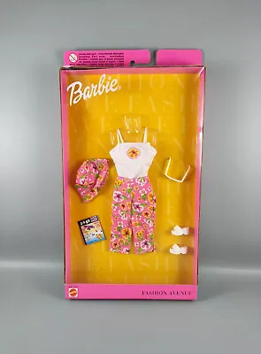 Buy Barbie - Fashion Avenue Clothes Pack Charm Styles Summer Tour Outfit Mattel 2000 • 29.99£