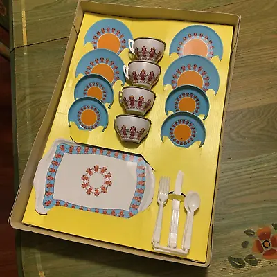 Buy Vintage Tin Litho Tea Set Childs Doll 25 Piece  Ring Around The Rosey  DARLING ! • 31.37£