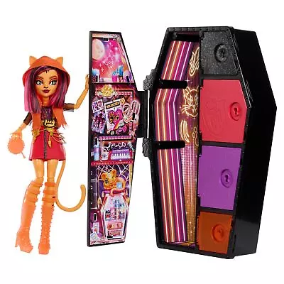 Buy Monster High - Skulltimate Secrets - Neon Frights - Toralei (Series 3) /Toys • 38.90£