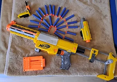 Buy Nerf Rifle With Laser Light And Bullets  • 4£