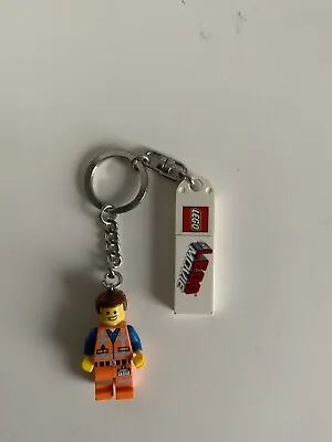 Buy Lego Movie 850894 Emmet Minifigure Keyring With Movie Brick Keychain • 1£