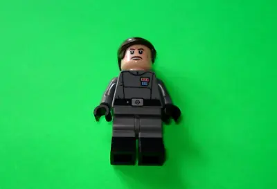 Buy Lego Star Wars - 75367 Admiral Wulff Yularen From Ucs Set Venator New - New • 102.86£