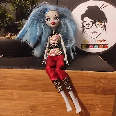 Buy Monster High Doll Ghoulia Yelps Jinafire Long Clothes Doll #geektrademonterhig • 19.56£
