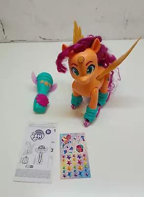 Buy My Little Pony: A New Generation Movie Sing 'N Skate Sunny Starscout - 22.5 Cm • 23.99£