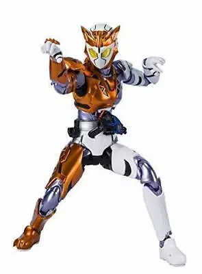 Buy Bandai S.H. Figuarts Kamen Rider Valkyrie Lashing Cheetah (Kamen Rider Zero-One) • 122.74£