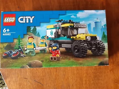 Buy LEGO CITY: 4x4 Off-Road Ambulance Rescue (40582) Brand New And Sealed  • 10£