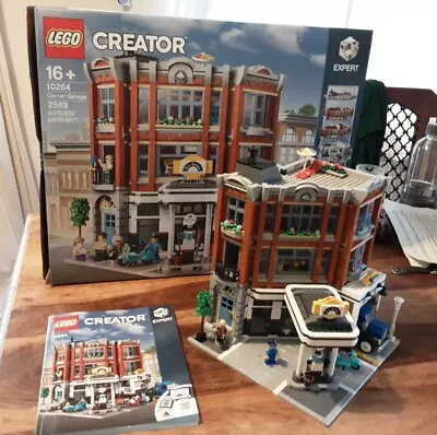 Buy Lego Creator Expert Corner Garage 10264 • 50£