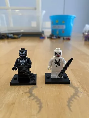 Buy LEGO Marvel Minifigures Venom Black And White • 2.99£