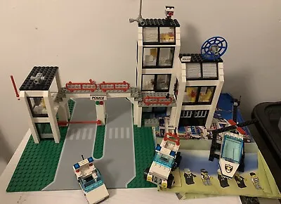 Buy LEGO System 6398 - Central Precinct HQ - Police Station & Vehicles. 97% Complete • 24£