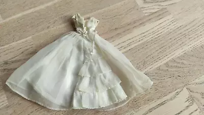 Buy Barbie Vintage Wedding Dress, Outfit Brides' Dream, 60s • 15.44£