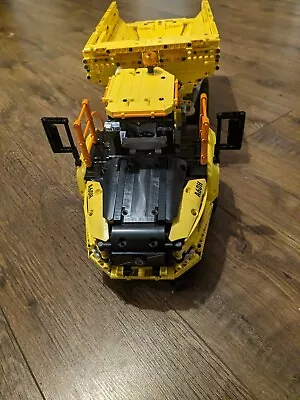 Buy LEGO TECHNIC 42114: 6x6 Volvo Articulated Hauler  • 10.50£